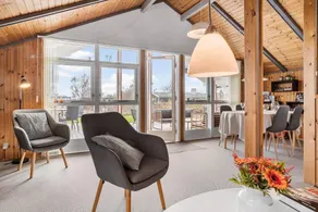 Lovely holiday home with BBQ & terrace | Pet-friendly - Image 5