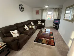 Flat with 2 rooms for 5 persons - Image 2