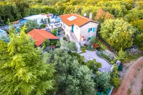 Fully equipped lovely villa with private pool, terrace & barbeque | Dogs allowed - Image 5