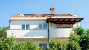 Flat with garden, barbecue & terrace - Image 5