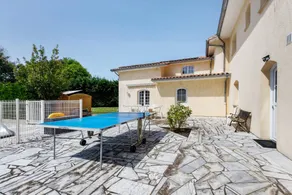 Fantastica casa accogliente e familiare con piscina, terrazza e giardino | Vista sul giardino | Ammette animali domestici - Image 2