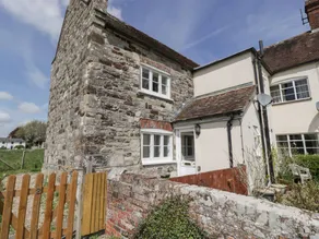 Family-friendly lovely cottage with garden | Dogs allowed - Image 3
