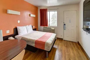 Flat with pool | Pet-friendly - Image 3