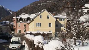 Family-oriented wonderful apartment with barbeque & garden - Image 3