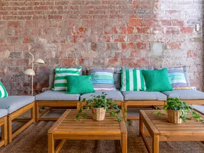 Family-friendly holiday home with garden, barbeque & private pool | Beach nearby | Suitable for remote work - Image 3