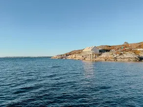 Casa vacacional con barbacoa y terraza | Vistas al agua - Image 2
