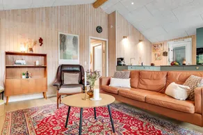 House with terrace & barbecue - Image 4