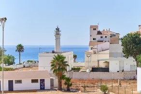 Flat with private pool, garden & terrace | Mountain view | Close to the beach - Image 4
