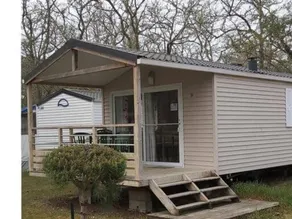 Mobil home adapté aux familles avec piscine et terrasse | Avec animaux acceptés - Image 4