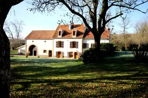 Gite with garden, BBQ & private pool | Garden view - Image 4