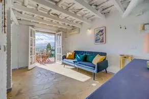 Holiday apartment with garden, pool & terrace | Mountain view - Image 3