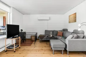 Fully equipped lovely holiday home with barbecue & terrace | Dogs allowed - Image 2