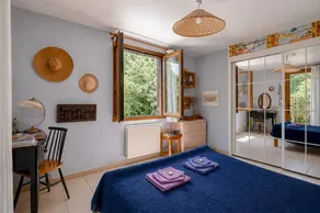 Bed and breakfast avec terrasse et jardin | Vue jardin | Avec animaux acceptés - Image 4