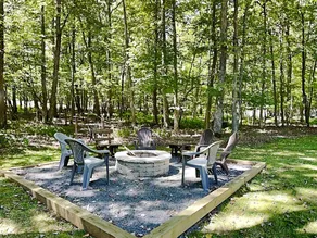 Black Bear Lodge - Image 4