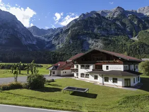 Superb Apartment in Leutasch Tyrol With Meadow Around - Image 2