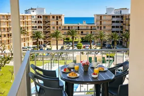 Apartamento P7 con piscina comunitaria, playa a 100m - Image 2