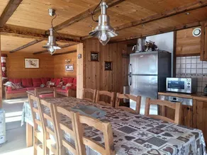 Wifi, 1st floor, balcony, tv, ski locker, 130m², Châtel - Image 2