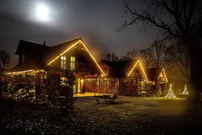 Luxury Wooden Villa Dirk in Forested Area with Stunning Countryside Views - Image 3