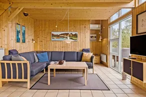 Fully equipped wonderful holiday home with sauna, terrace & jacuzzi | Sea view | Pets are welcome - Image 2