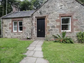 Child-friendly cottage with garden | Pets allowed - Image 2