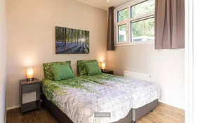 Holiday park with garden, terrace & pool - Image 4