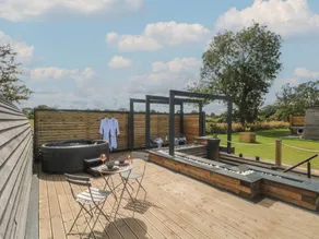 Agréable cottage avec jacuzzi et jardin - Image 3