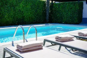 Fully equipped lovely villa with terrace, barbeque & garden - Image 2