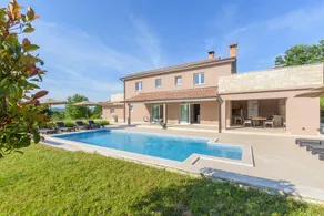 Villa with terrace, BBQ & sauna - Image 5