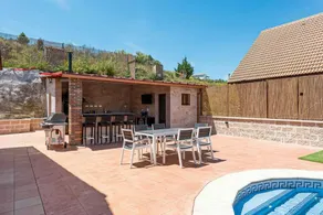Child-friendly holiday home with private pool, terrace & garden | Dogs allowed - Image 4
