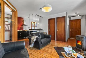 Holiday home with jacuzzi | River view | Dogs allowed - Image 4