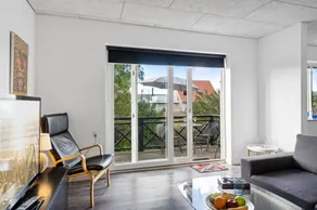 Apartment with BBQ, terrace & garden - Image 5