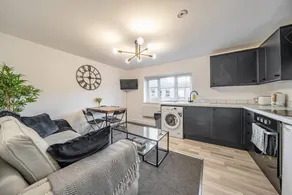 Children-friendly holiday apartment with garden - Image 2