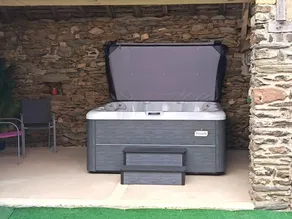 Charming Rural Getaway with WiFi, BBQ, and Baby Equipment in Dordogne - Image 3