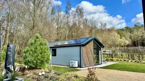 House with pool, garden & terrace | Lake view - Image 2