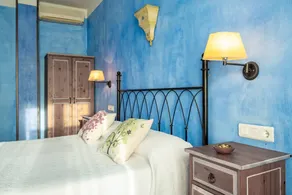 Family-friendly beautiful dedicated room with terrace, garden & pool | River view | Pets allowed - Image 5