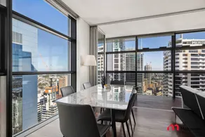 Appartamento con internet veloce e piscina privata | Vicino Darling Harbour - Image 3