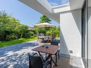 Maison avec barbecue et jardin - Image 2
