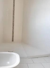 Grande apartamento vacacional | Vistas al jardín | Adaptado para el teletrabajo - Image 4