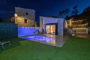 House with garden, terrace & BBQ | Mountain view | Suitable for remote work - Image 2