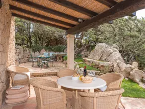 Maison entièrement équipée avec jardin, piscine privée et barbecue | Vue mer | Plage à proximité | Avec animaux acceptés - Image 3