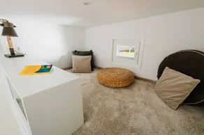 Holiday Home 'Tiny House Raum Käpsele' with Private Terrace, Wi-Fi and Air Conditioning - Image 2