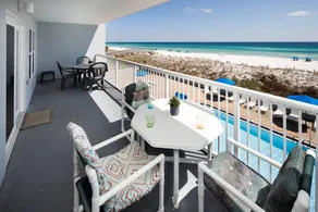 Appartement de vacances convivial et familial avec piscine chauffée et barbecue | Vue plage | À côté de la plage - Image 3
