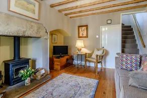 Family-friendly lovely cottage with terrace & garden | Pet-friendly - Image 5