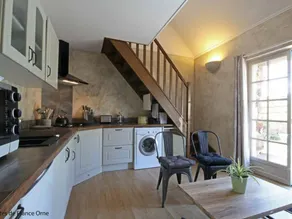 Nice cottage with BBQ, private pool & garden - Image 2