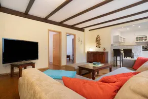 Charming holiday apartment with terrace, barbeque & garden | Garden view | Dogs allowed - Image 2