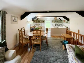Children-friendly nice cottage with jacuzzi & garden | Pets are welcome - Image 4