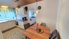 Family-friendly holiday apartment with barbecue, terrace & pool - Image 4