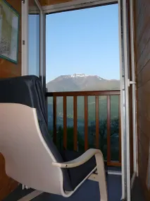 Cottage with BBQ | Mountain view - Image 4