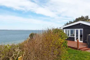House with barbeque & terrace - Image 4