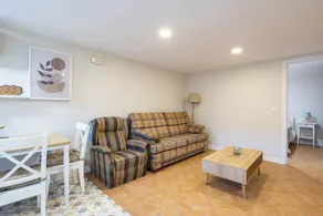 Familienorientiertes Apartment mit Garten, Terrasse und schnellem Internet | Gartenblick | Strand in der Nähe | Perfekt für die Arbeit von Zuhause | Haustierfreundlich - Image 3